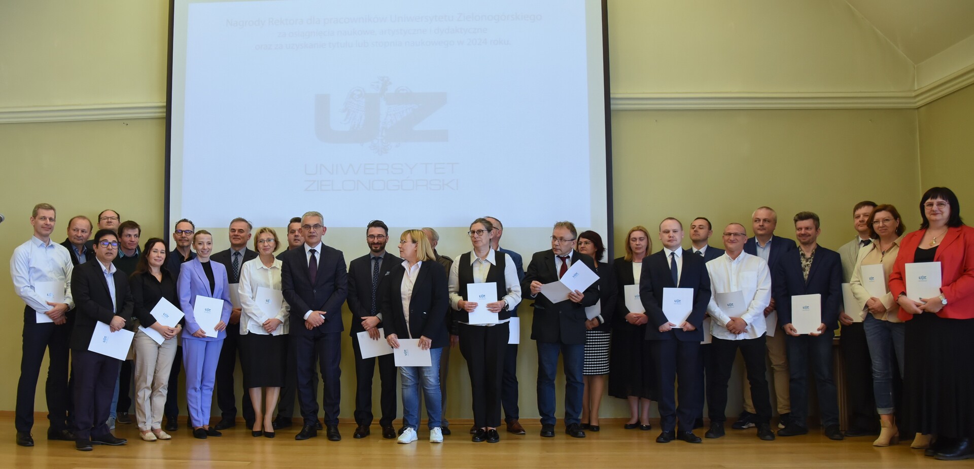 Nagrody Rektora za osiągnięcia naukowe w roku 2024 dla pracowników Instytutu Inżynierii Materiałowej i Biomedycznej
